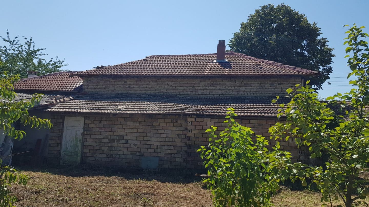 Dreamy Bulgarian Property for Sale in Idyllic Voditsa Village Dreamy Bulgarian Property for Sale in Idyllic Voditsa Village