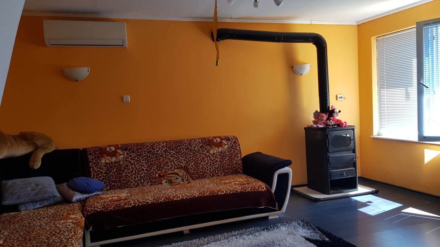 Dreamy Bulgarian Property for Sale in Idyllic Voditsa Village Dreamy Bulgarian Property for Sale in Idyllic Voditsa Village
