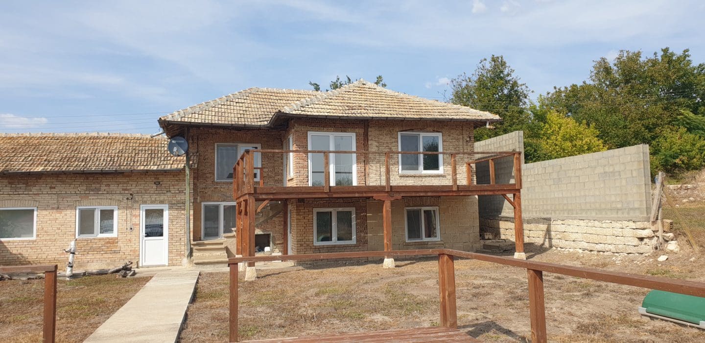 Bulgarian house for sale Renovated furnished Sadina
