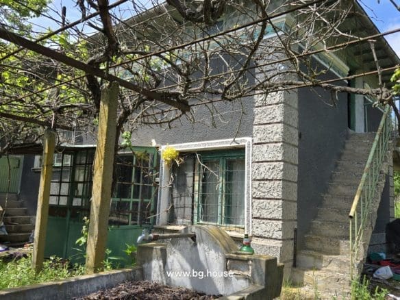 A Serene Bulgarian Property for Sale in Aleksandrovo Village Awaits You!
