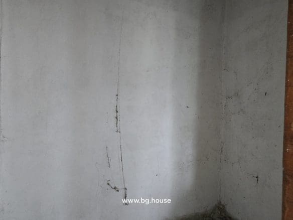 Buy this renovated Bulgarian property in Mogilino with 2000m2 land