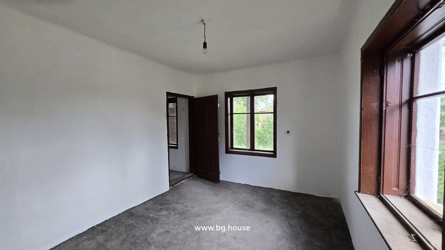 Bulgarian House for Sale in Koprivets