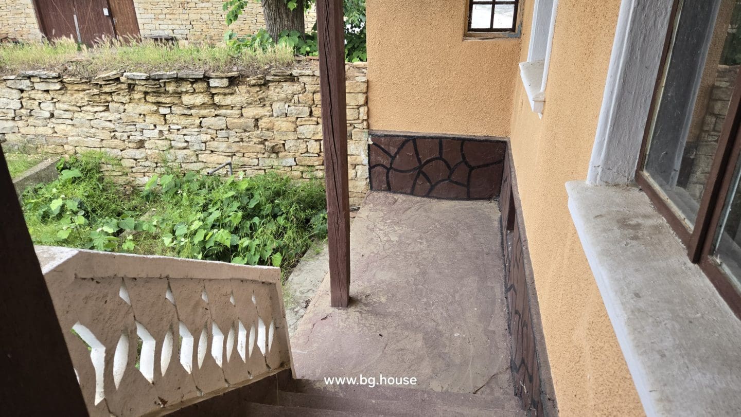 Bulgarian House for Sale in Koprivets