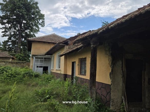 Bulgarian House for Sale in Koprivets