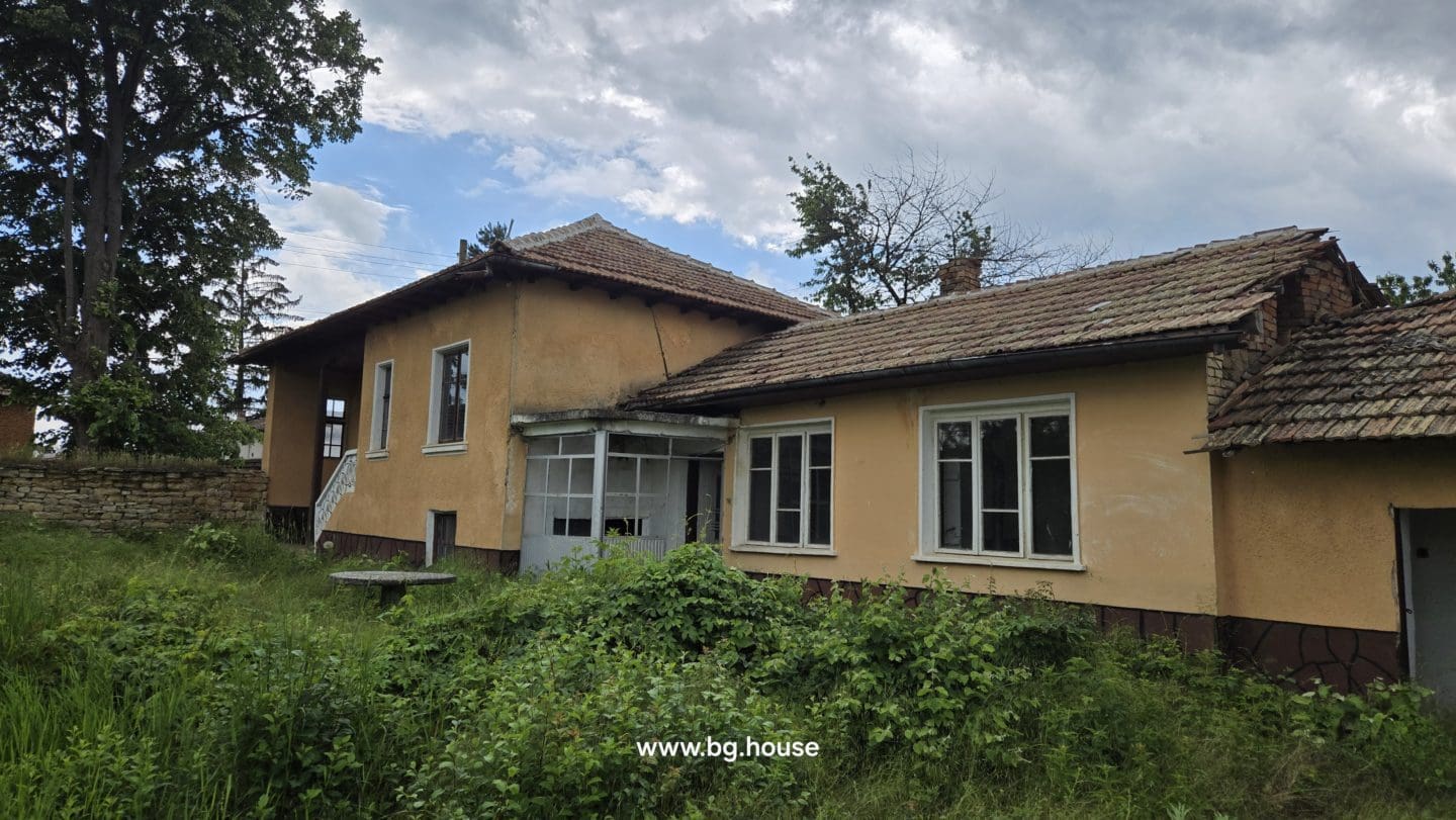 Bulgarian House for Sale in Koprivets