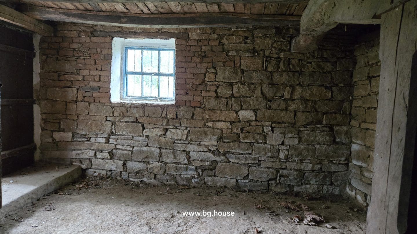 Bulgarian House for Sale in Koprivets