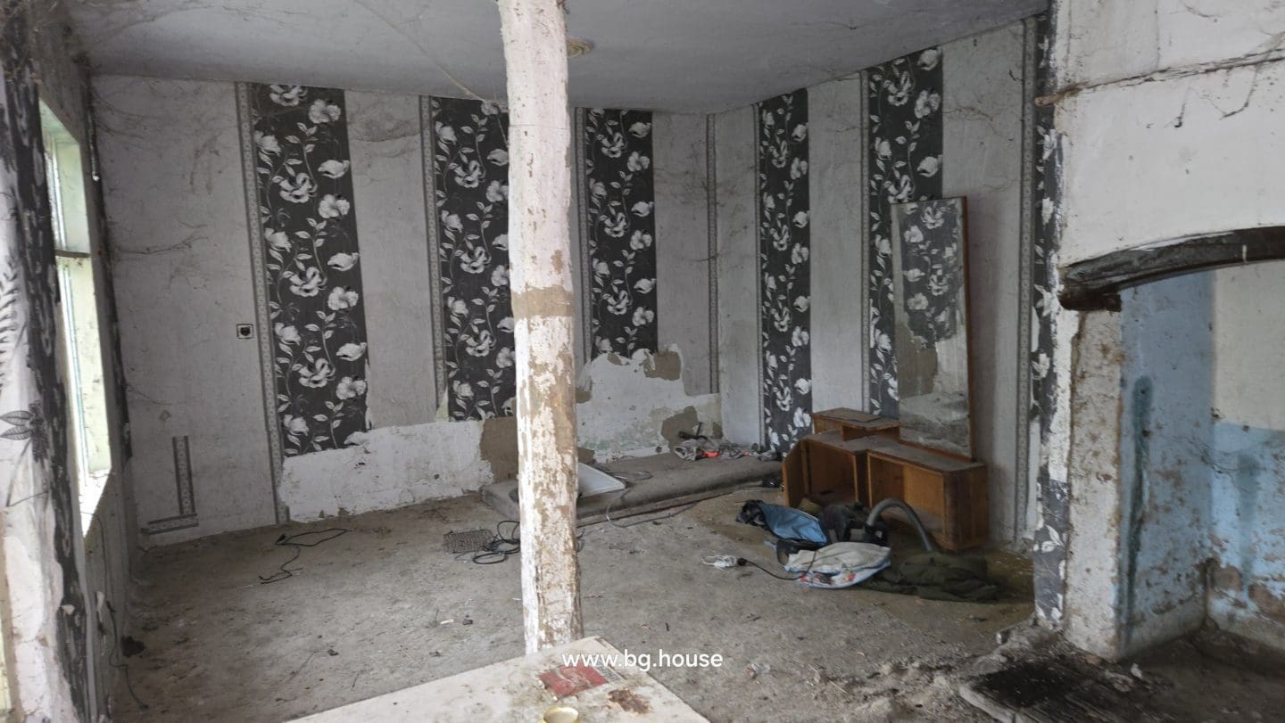 Bulgarian House in Lom Cherkovna for Sale