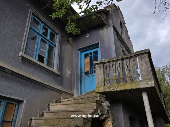 Bulgarian House in Lom Cherkovna for Sale