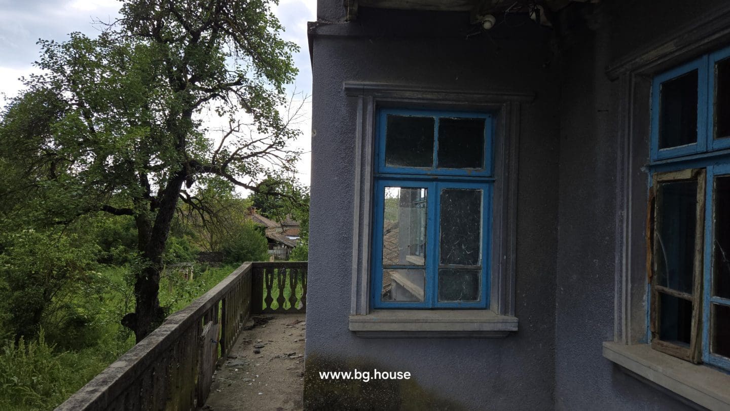 Bulgarian House in Lom Cherkovna for Sale