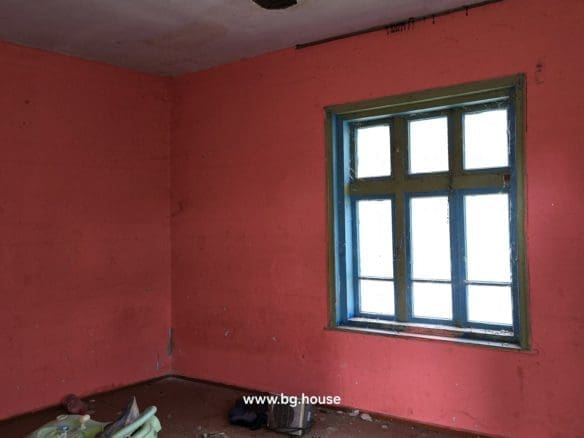 Bulgarian House in Lom Cherkovna for Sale