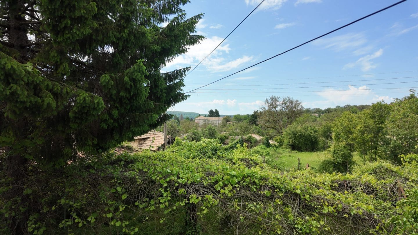 Affordable Bulgarian House in Voditsa Just €14500