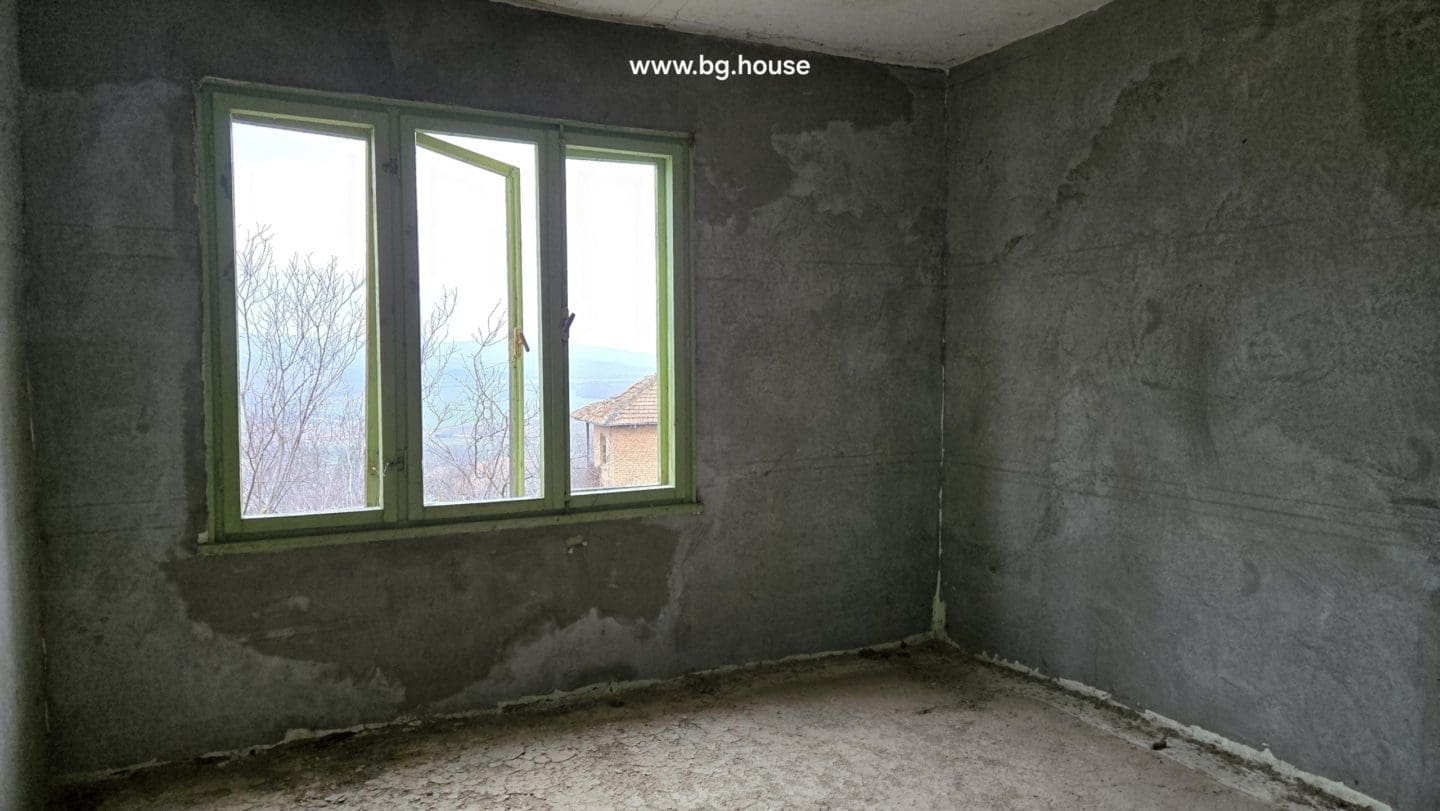 Bulgarian House for Sale Valley Views