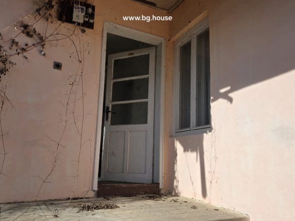 Bulgarian Property in Village Voditsa