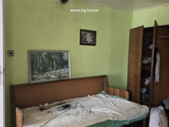 Bulgarian Property in Village Voditsa