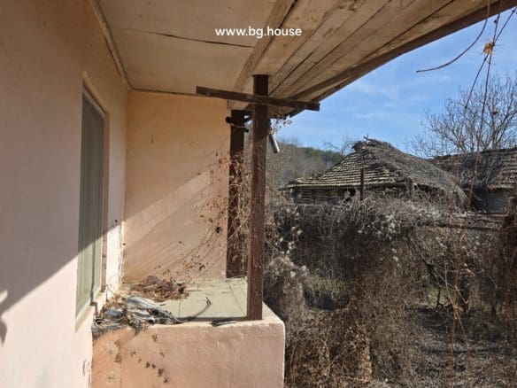 Bulgarian Property in Village Voditsa