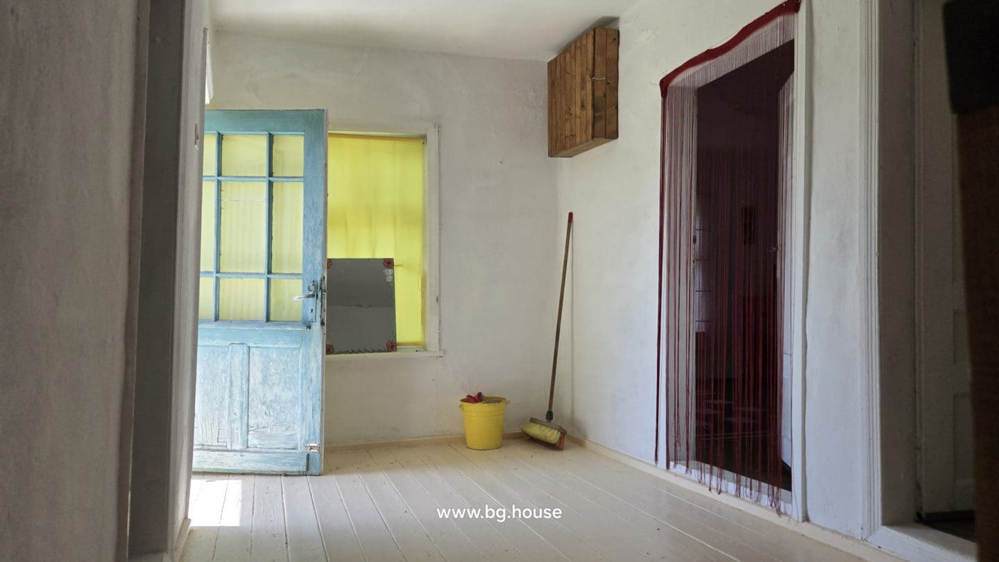 Bulgarian Property for sale in Village Aprilovo