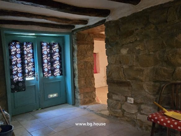 Bulgarian Property for sale in Village Aprilovo