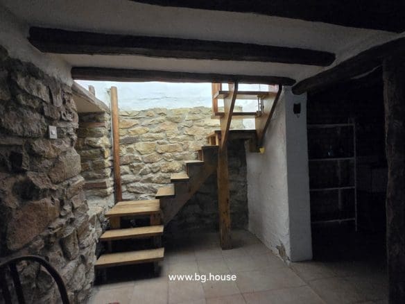 Bulgarian Property for sale in Village Aprilovo