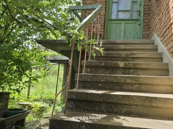 Bulgarian Property in Village Lyublen