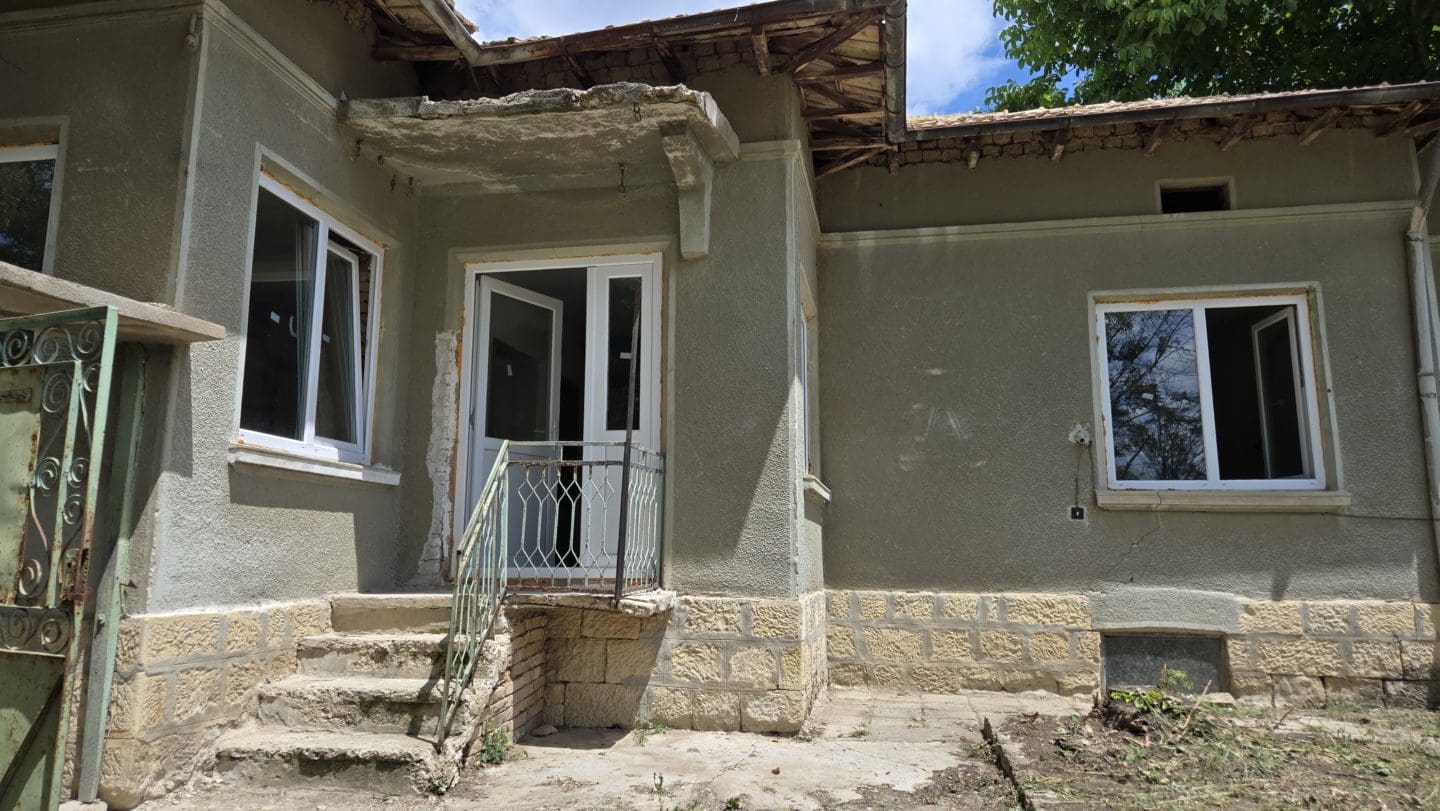 Bulgarian Property in Village Sadina for Sale