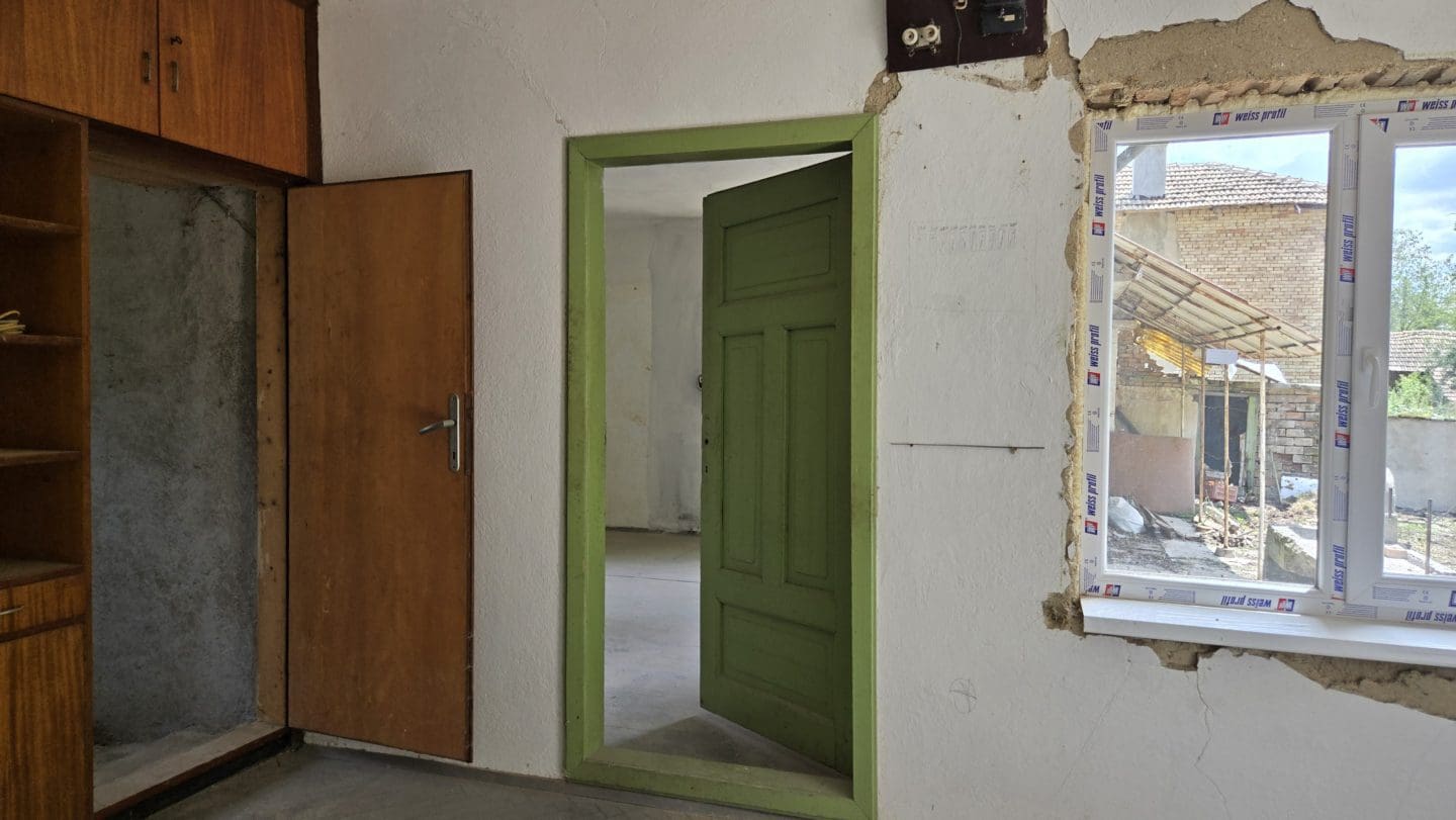 Bulgarian Property in Village Sadina for Sale