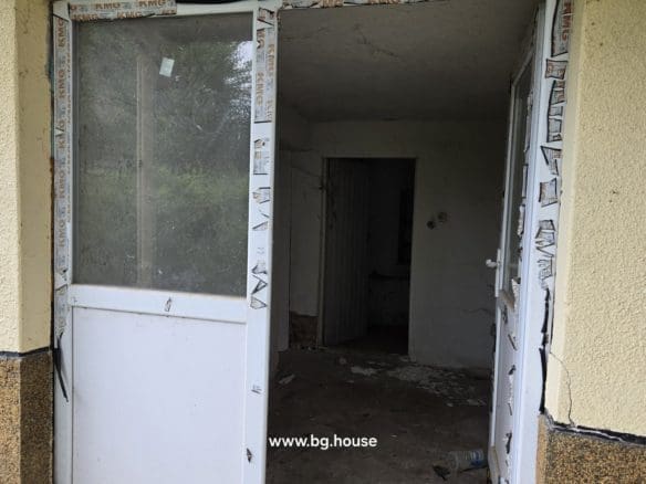 Village Koprivets Bulgarian Property for Sale – Great Investment!