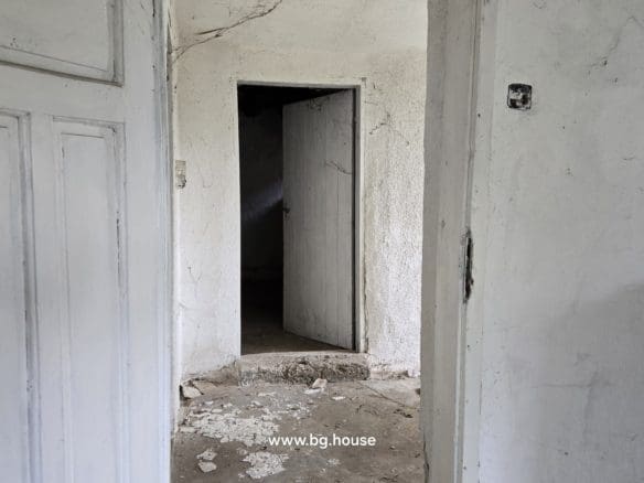 Village Koprivets Bulgarian Property for Sale – Great Investment!