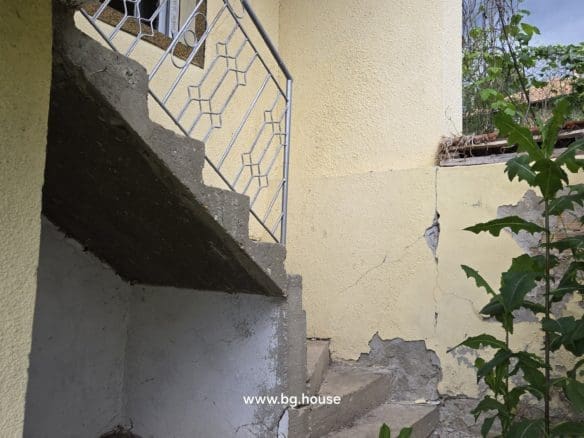Village Koprivets Bulgarian Property for Sale – Great Investment!