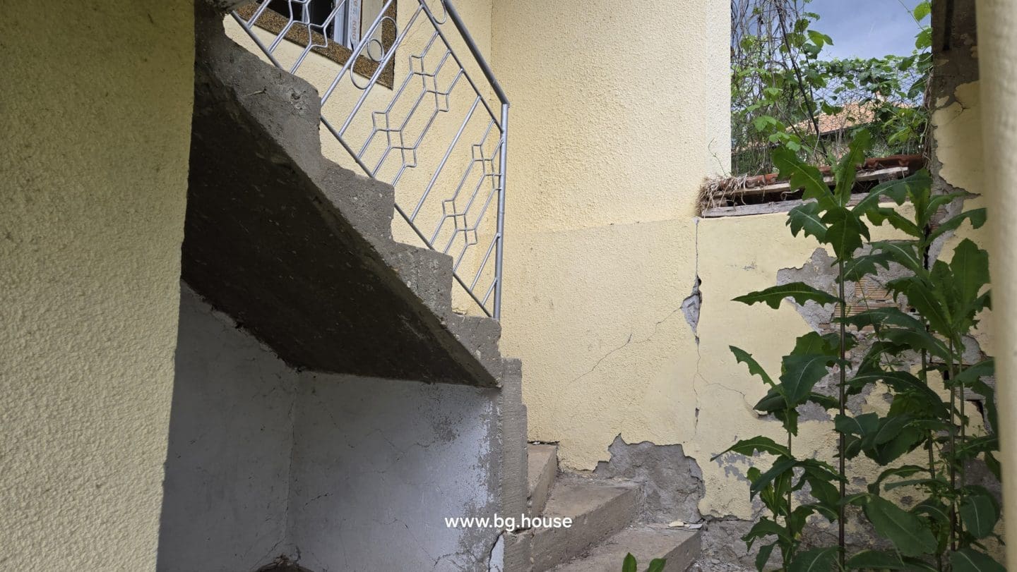 Village Koprivets Bulgarian Property for Sale – Great Investment!