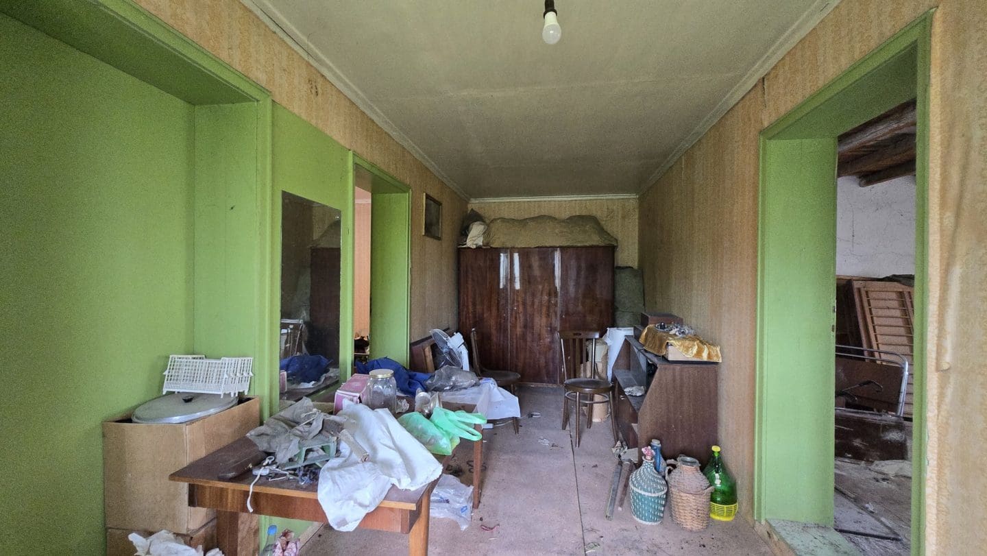 Bulgarian Property for Sale in Village Katselovo – 2200m² Plot