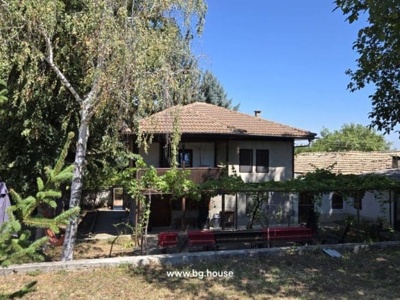 Bulgarian Property for Sale – 6300m² Estate in Village Zvezda