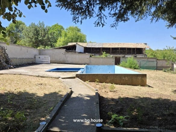 Bulgarian Property for Sale – 6300m² Estate in Village Zvezda