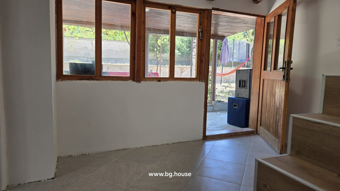 Bulgarian Property for Sale – 6300m² Estate in Village Zvezda