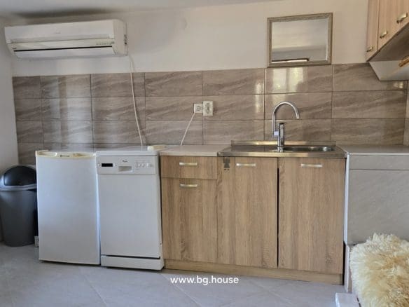 Bulgarian Property for Sale – 6300m² Estate in Village Zvezda