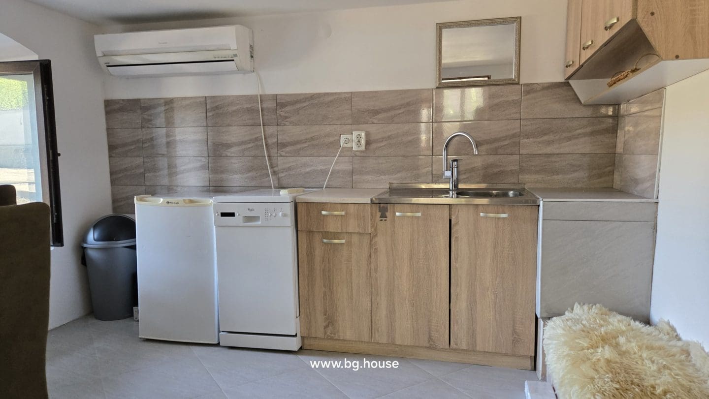 Bulgarian Property for Sale – 6300m² Estate in Village Zvezda