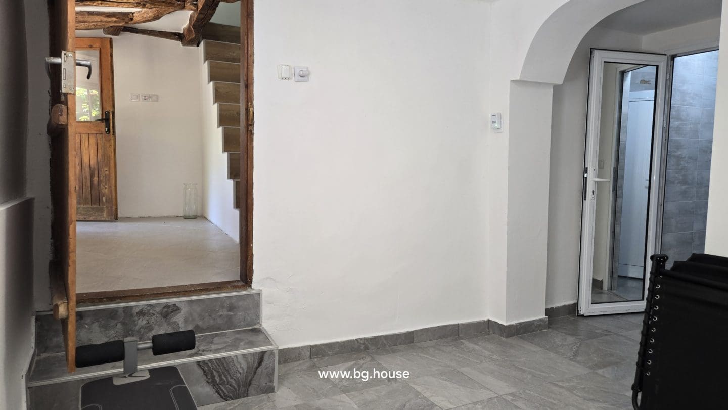Bulgarian Property for Sale – 6300m² Estate in Village Zvezda