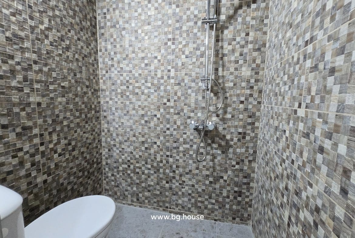 1170