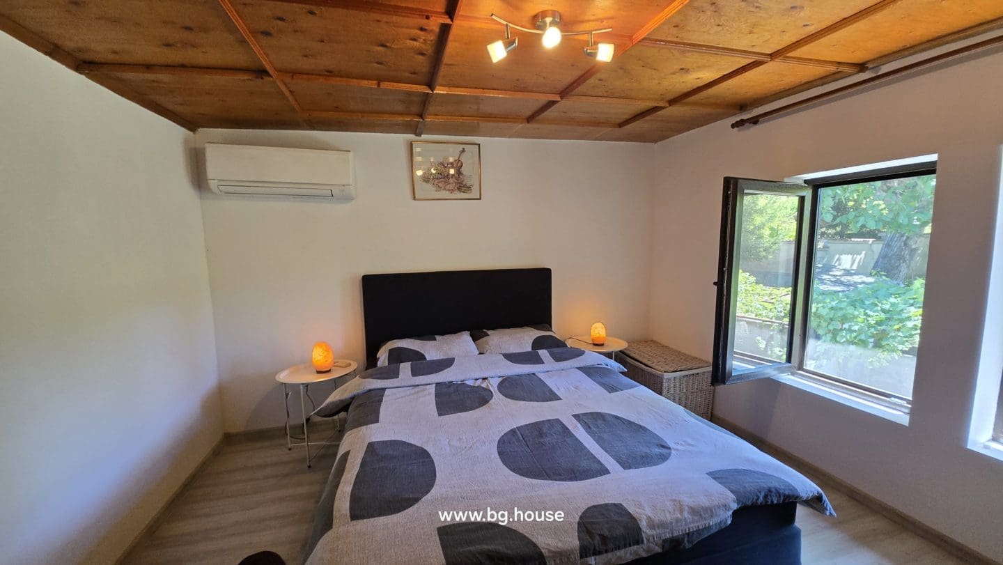 Bulgarian Property for Sale – 6300m² Estate in Village Zvezda