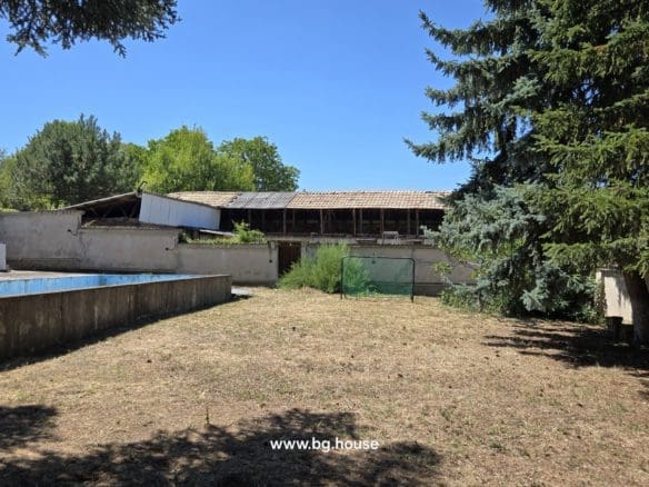 Bulgarian Property for Sale – 6300m² Estate in Village Zvezda