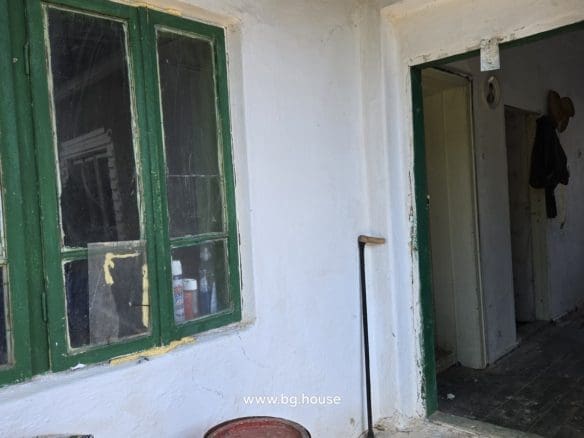 Bulgarian Property for Sale in Village Lyublen – 1090m² Freehold