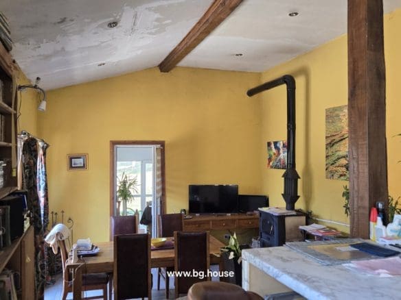 Bulgarian House for Sale in Village Zvezda – 1830m² Garden