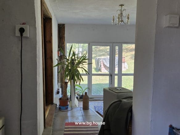 Bulgarian House for Sale in Village Zvezda – 1830m² Garden