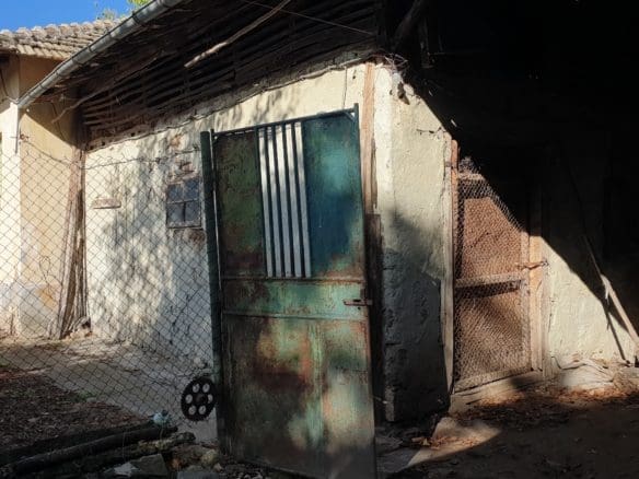 Bulgarian House for Sale in Village Palamartsa – 1200m² Land