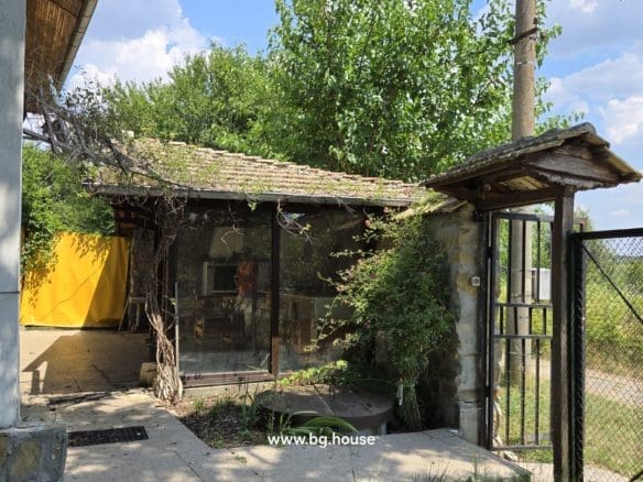 Bulgarian Property for Sale – 2 Houses in Village Berkovski