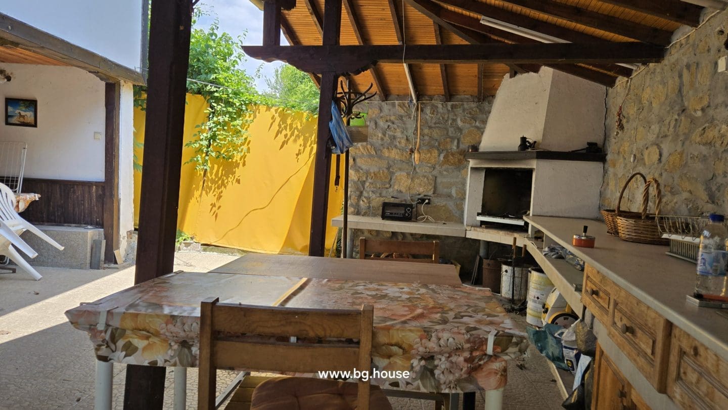 Bulgarian Property for Sale – 2 Houses in Village Berkovski