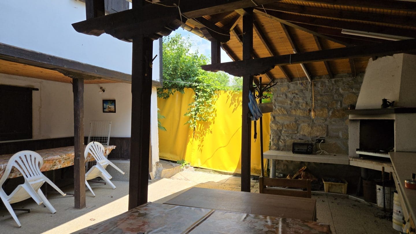 Bulgarian Property for Sale – 2 Houses in Village Berkovski