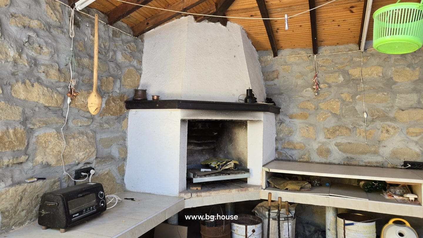 Bulgarian Property for Sale – 2 Houses in Village Berkovski