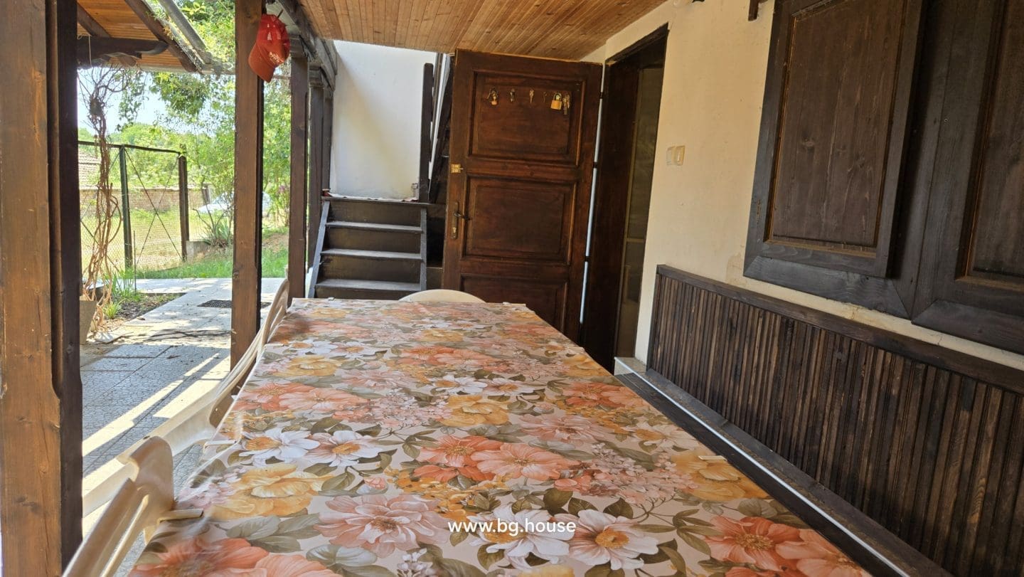 Bulgarian Property for Sale – 2 Houses in Village Berkovski