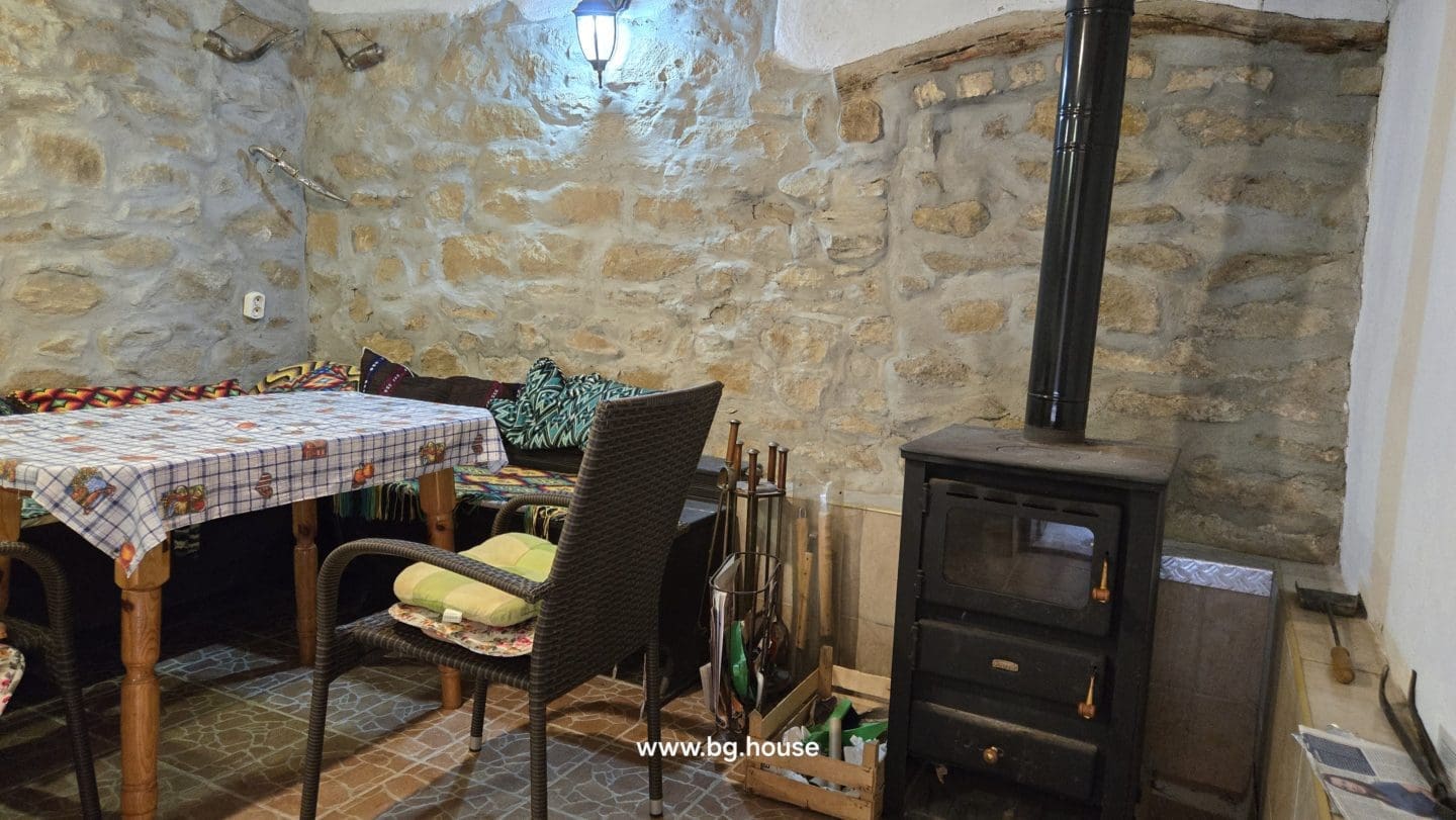 Bulgarian Property for Sale – 2 Houses in Village Berkovski