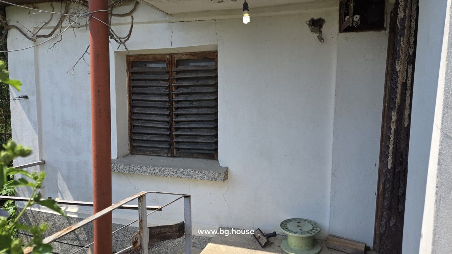 Bulgarian Property for Sale – 2 Houses in Village Berkovski